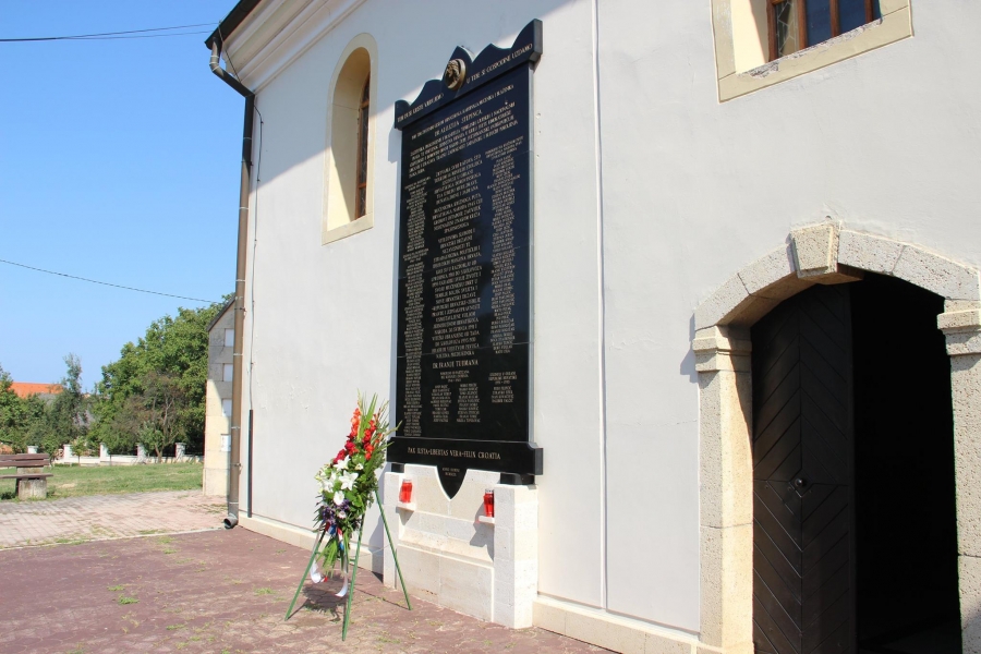 Polaganje vijenaca na Dan pobjede i domovinske zahvalnosti te Dan hrvatskih branitelja