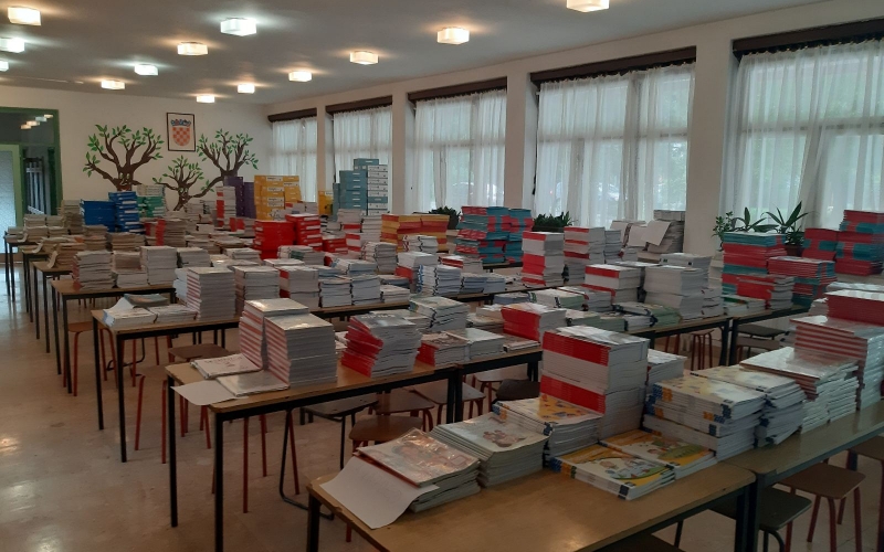 Pročitaj više o Općina Sveti Ivan Žabno i ove je školske godine osigurala besplatne radne bilježnice i pribor